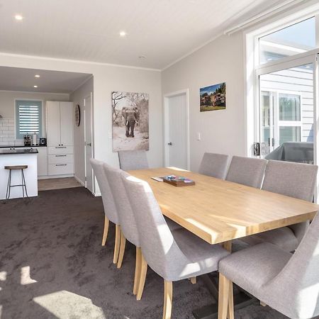 Blue Bungalow Martinborough Ngoại thất bức ảnh