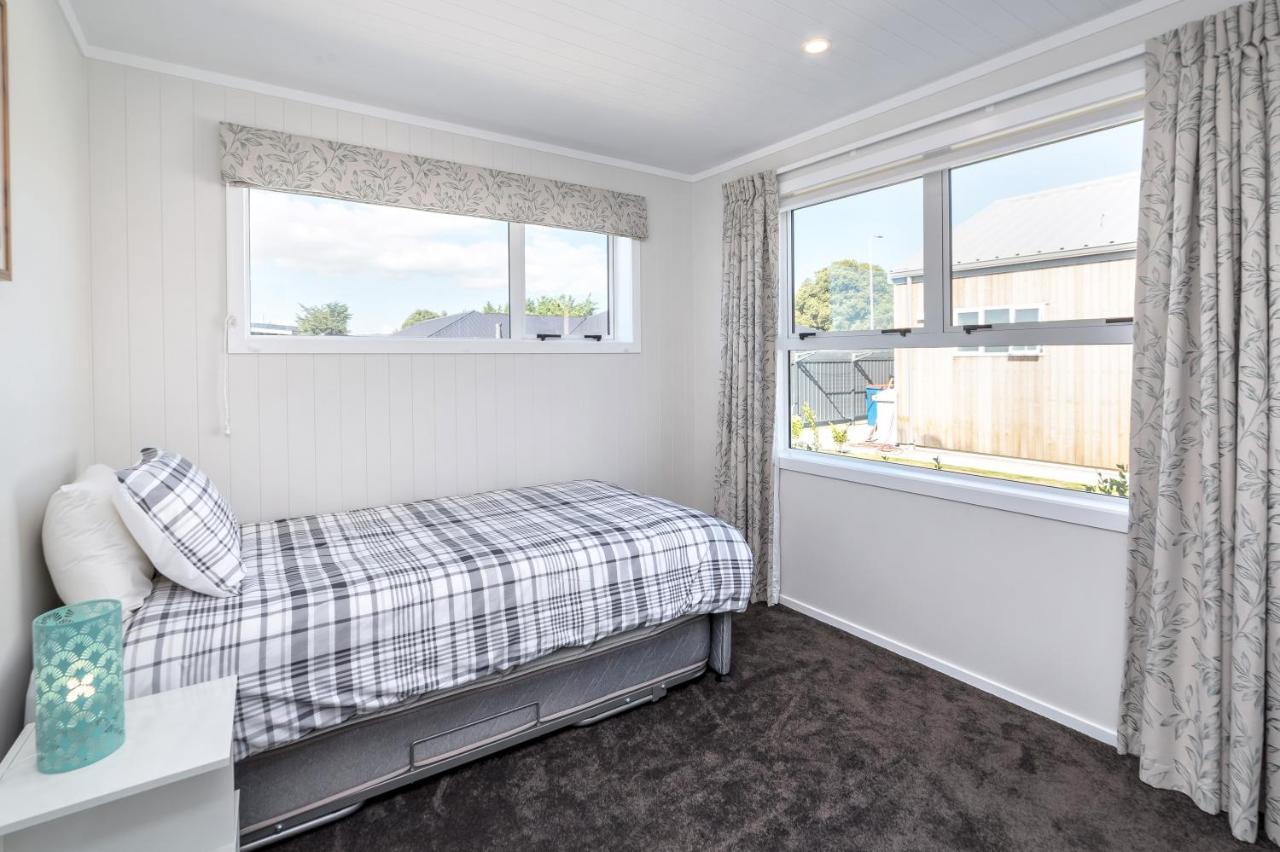 Blue Bungalow Martinborough Ngoại thất bức ảnh